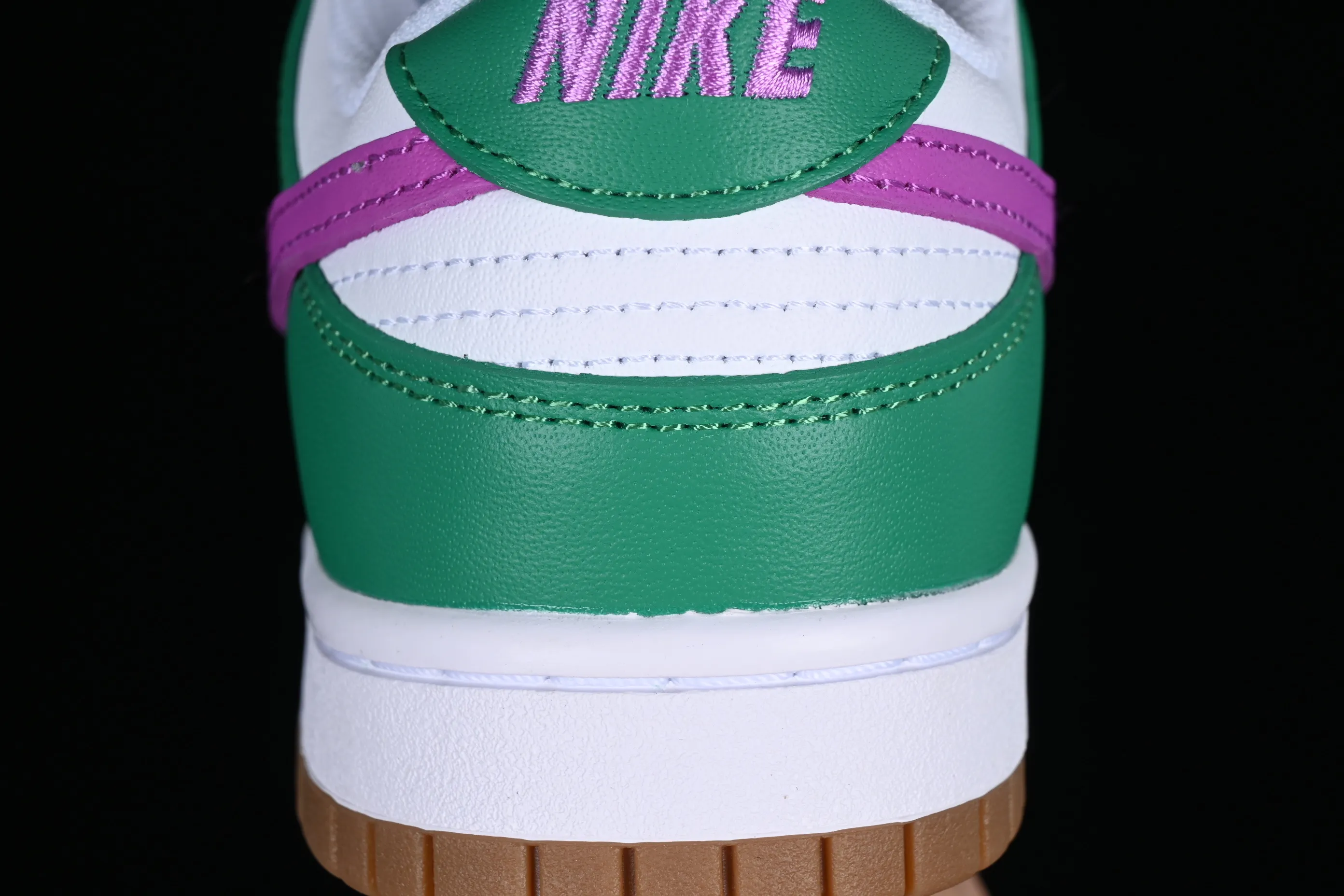 All Categories Nk SB Dunk Series Nk SB Dunk Low Low-top sneakers Nk Dunk Low "Stadium Green and White" Spring Sunshine SB low-top sports and leisure sneakers FD9922-151